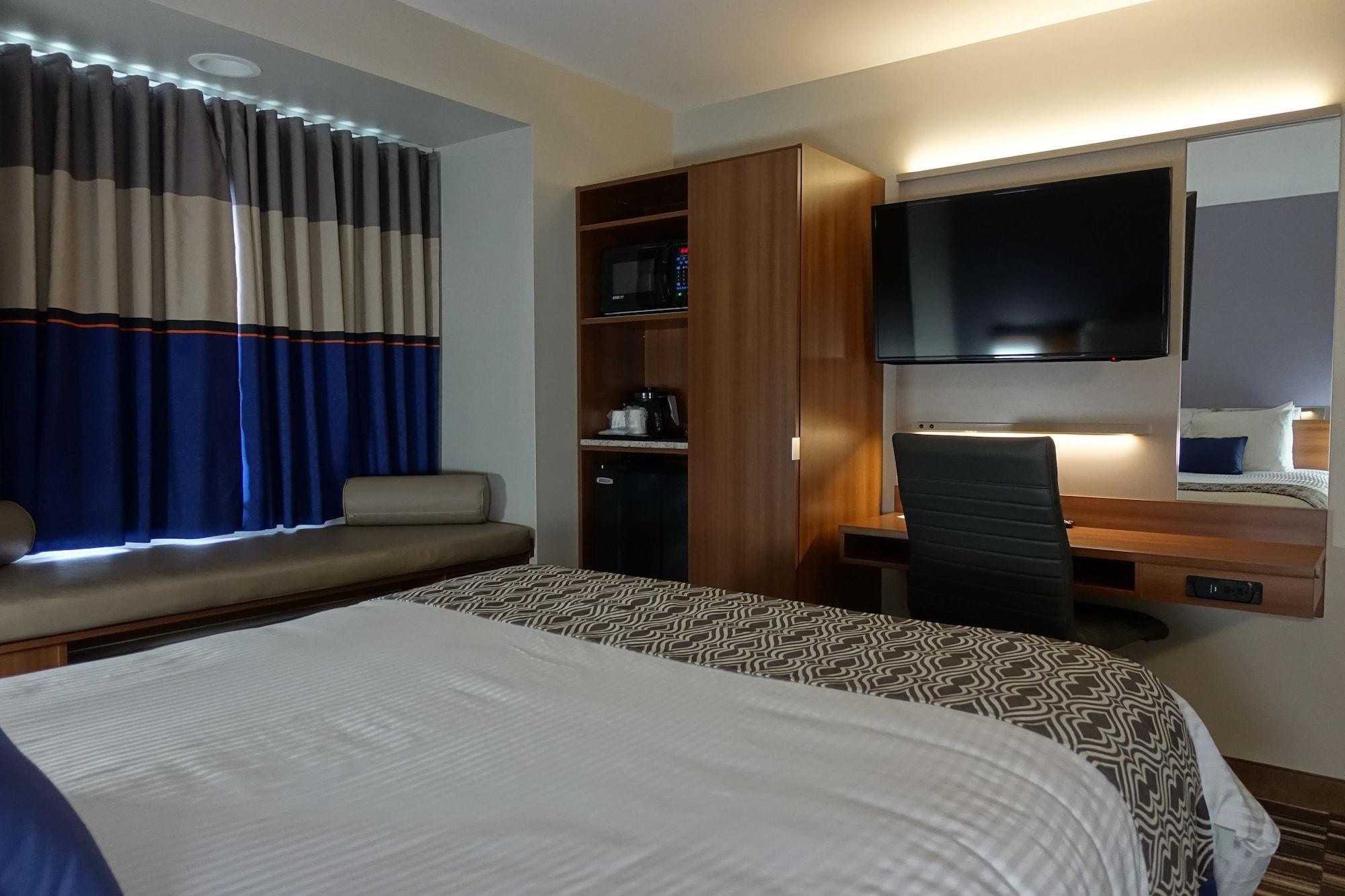 Microtel Inn & Suites Су-Сент-Марі Екстер'єр фото