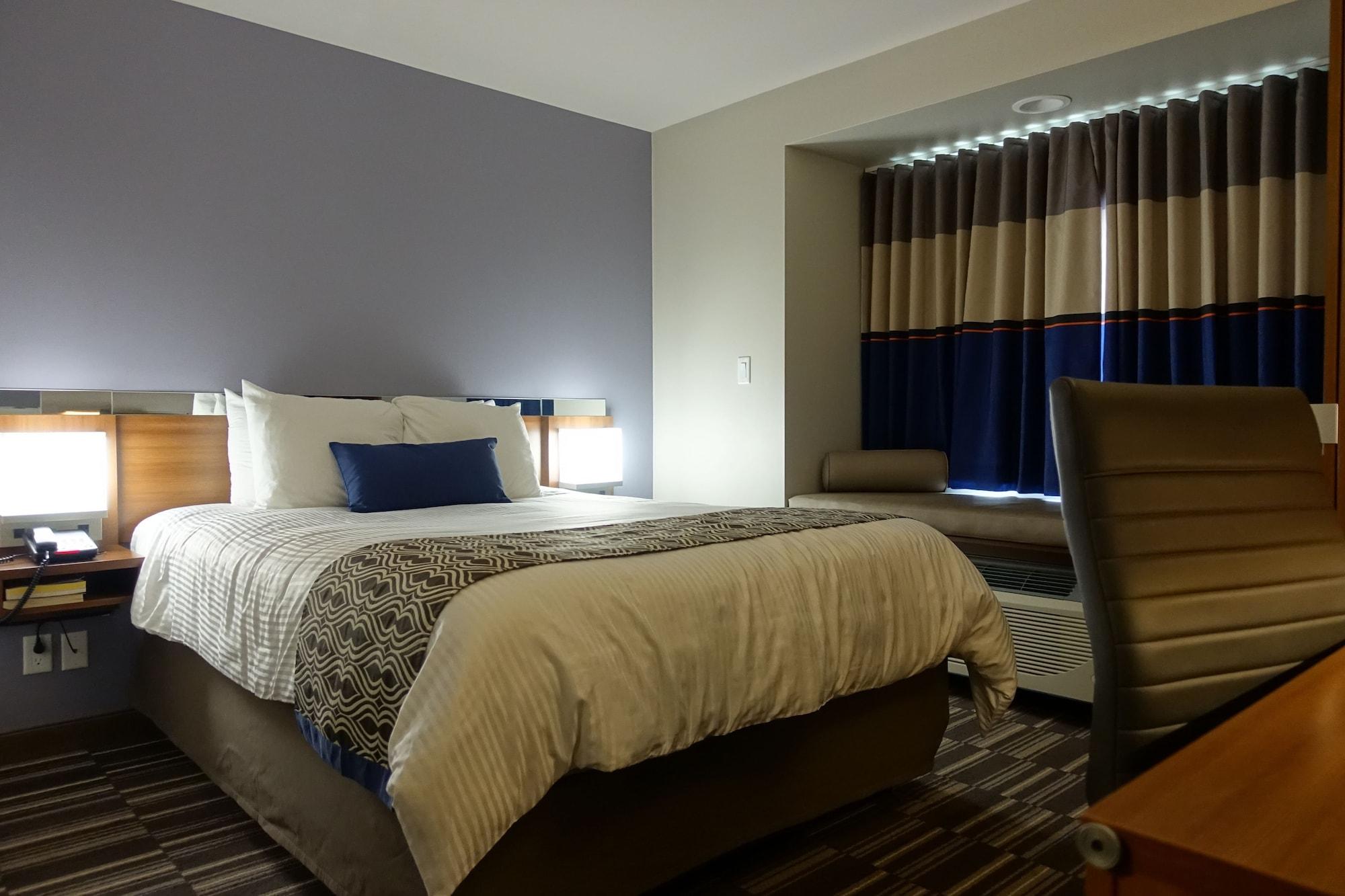Microtel Inn & Suites Су-Сент-Марі Екстер'єр фото