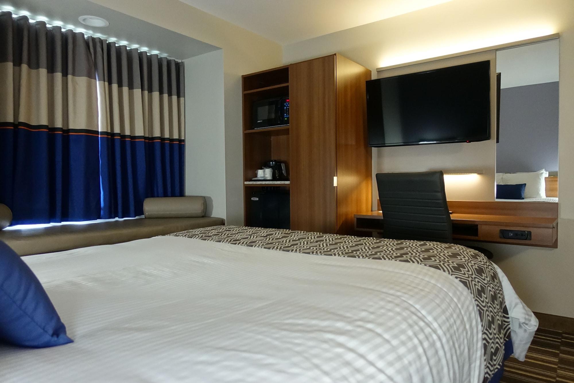 Microtel Inn & Suites Су-Сент-Марі Екстер'єр фото